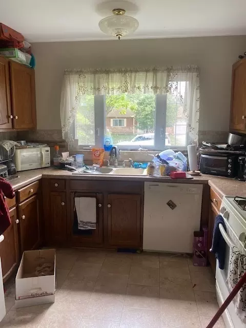 440 W Parkview Ter, Algonquin, IL 60102 photo 2