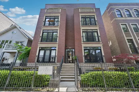 949 W Montana St #3W, Chicago, IL 60614