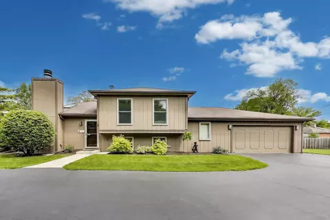 822 2nd Ct, Bensenville, IL 60106
