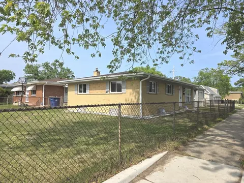 1449 Kristan Ave, North Chicago, IL 60064