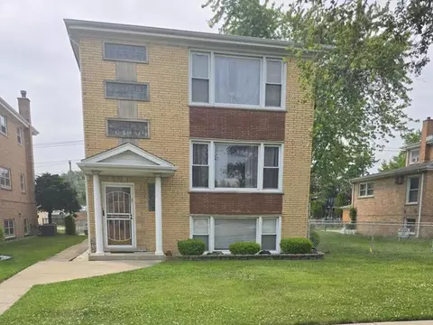 5823 W 79th St, Burbank, IL 60459