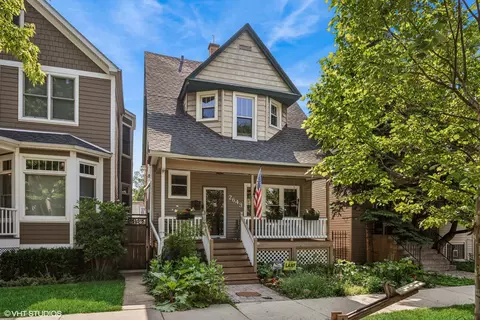 2643 N Drake Ave, Chicago, IL 60647