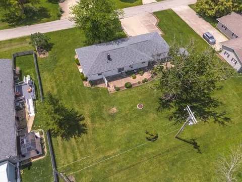 305 S Eighth Ave, Chenoa, IL 61726 photo 36