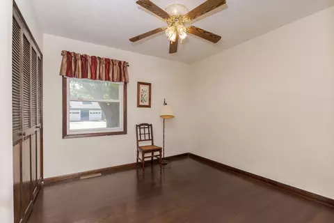 305 S Eighth Ave, Chenoa, IL 61726 photo 21