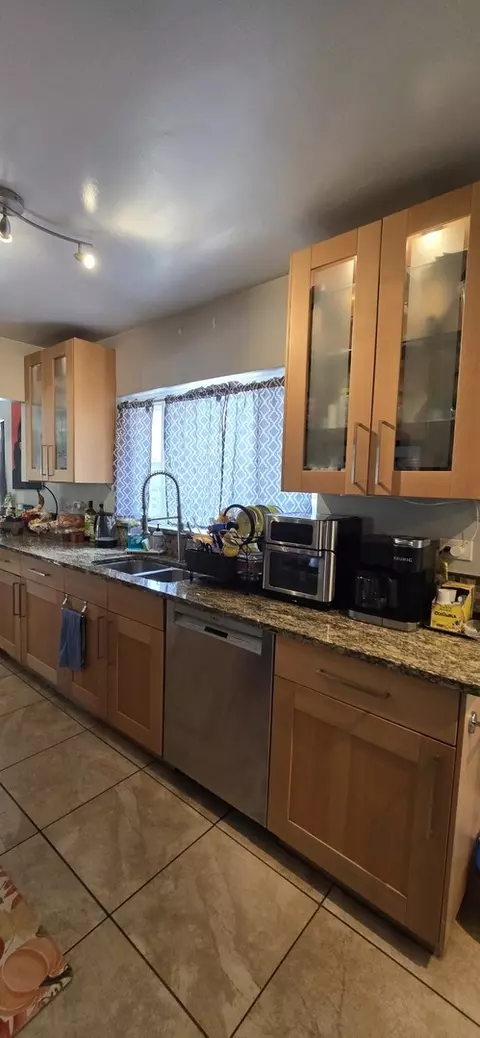 Other - 1278 E River Dr, Des Plaines, IL 60018 photo 6 of 18