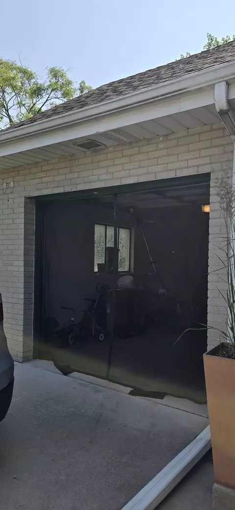 Exterior - 1278 E River Dr, Des Plaines, IL 60018 photo 5 of 5