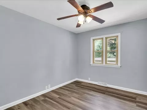Bedroom - 615 Breen Dr, Champaign, IL 61820 photo 3 of 6