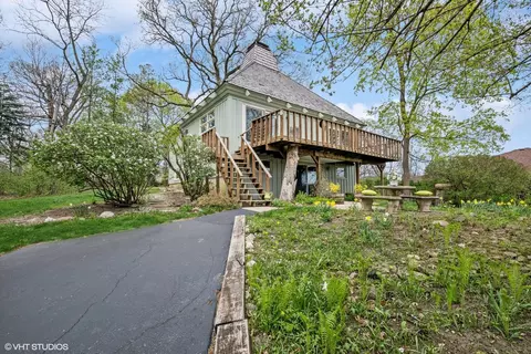 23460 N Lakewood Ln # W, Lake Zurich, IL 60047
