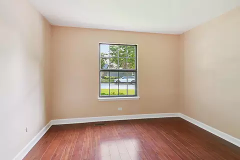 Other - 1053 Scanlon Dr #B1, Wheeling, IL 60090 photo 3 of 5