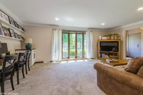 Living - 25332 W Willow Dr, Plainfield, IL 60544 photo 1 of 2
