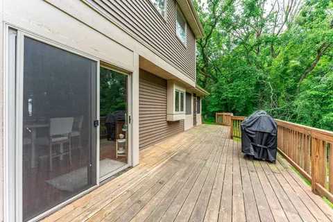Exterior - 219 Eaglewood Pl, Rockton, IL 61072 photo 7 of 7
