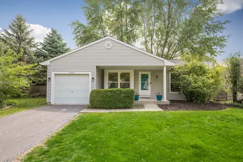 2060 Navarone Dr, Naperville, IL 60565