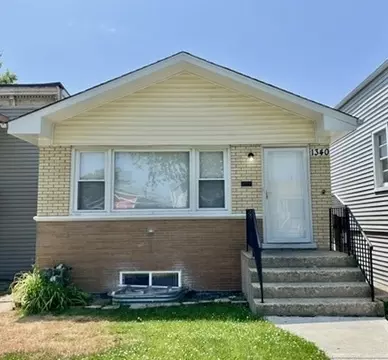 1340 Wesley Ave, Berwyn, IL 60402