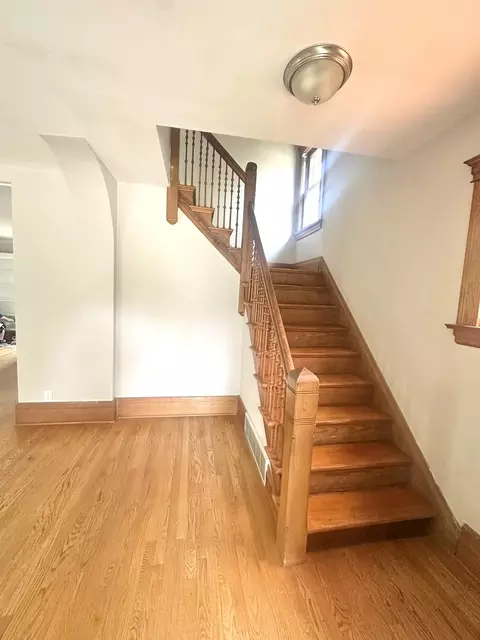 316 N Worth Ave, Elgin, IL 60123 photo 12