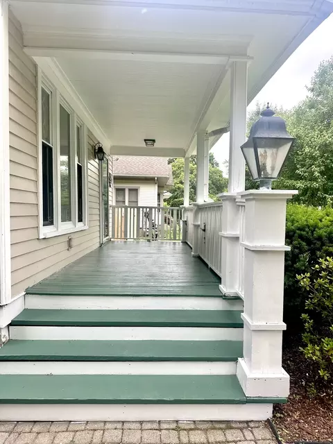 316 N Worth Ave, Elgin, IL 60123 photo 4