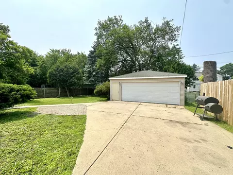 316 N Worth Ave, Elgin, IL 60123 photo 16