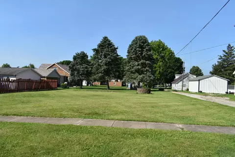 Exterior - 207 State St, Benson, IL 61516 photo 3 of 3
