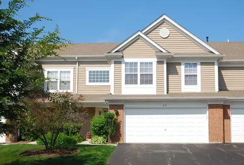 341 S Lancelot Ln, Palatine, IL 60074