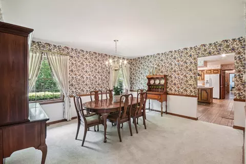 Dining - 113 Crabapple Ln, Morris, IL 60450 photo 1 of 4