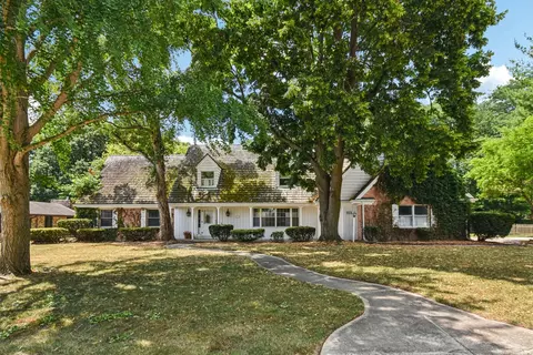 113 Crabapple Ln, Morris, IL 60450
