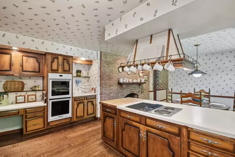 Kitchen - 113 Crabapple Ln, Morris, IL 60450 photo 7 of 9