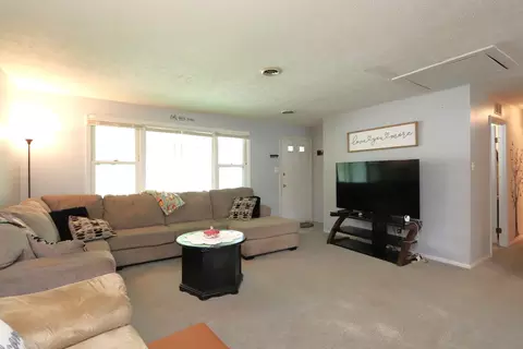 Other - 403 10th St, Mazon, IL 60444 photo 3 of 6
