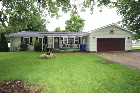 403 10th St, Mazon, IL 60444