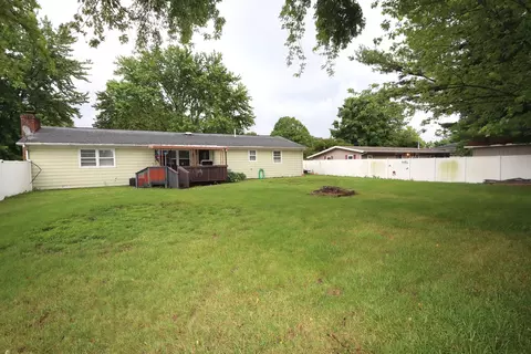 Exterior - 403 10th St, Mazon, IL 60444 photo 7 of 7