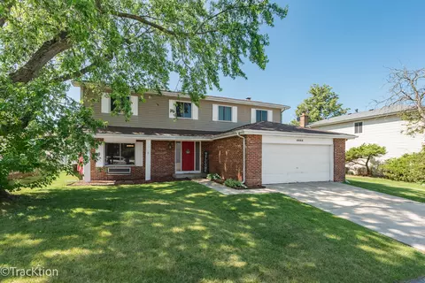 6665 Foxtree Ave, Woodridge, IL 60517