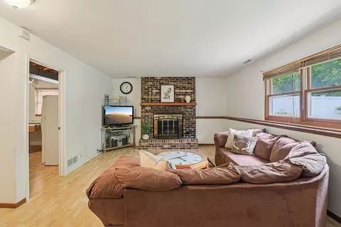 1705 N Donovan St, Mchenry, IL 60050 photo 25