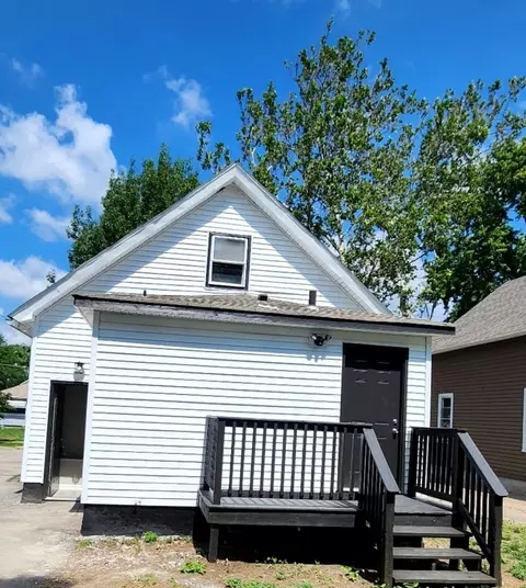 Exterior - Undisclosed, Aurora, IL 60506 photo 2 of 2