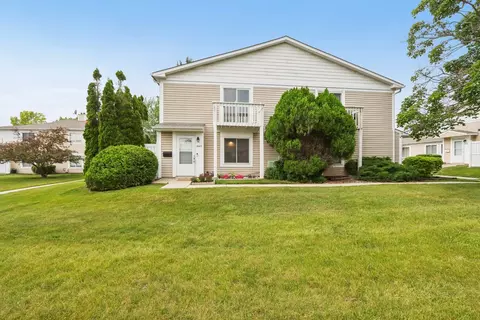 1645 Cornell Dr #20C, Hoffman Estates, IL 60169
