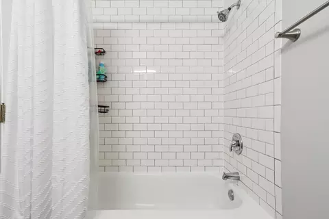 1645 Cornell Dr #20C, Hoffman Estates, IL 60169 photo 13