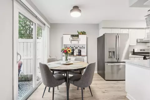 1645 Cornell Dr #20C, Hoffman Estates, IL 60169 photo 5