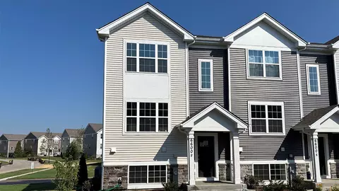 6600 Linden Trl #F, Wonder Lake, IL 60097