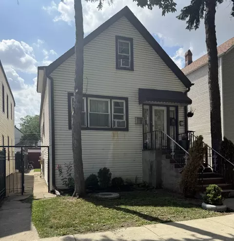 5130 S Whipple St, Chicago, IL 60632