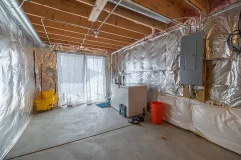 Other - Undisclosed, Elgin, IL 60124 photo 6 of 9