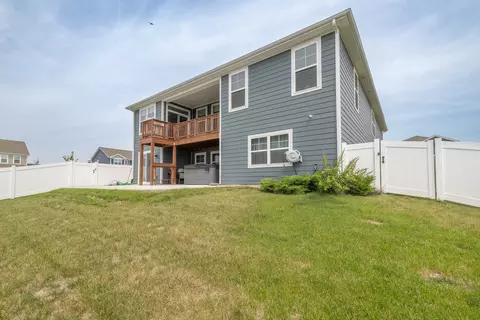 Exterior - Undisclosed, Elgin, IL 60124 photo 6 of 12