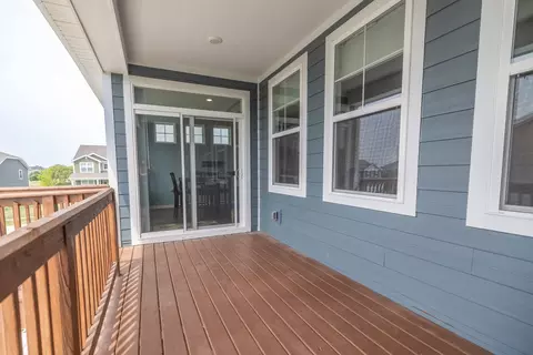 Exterior - Undisclosed, Elgin, IL 60124 photo 8 of 12