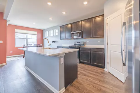 Kitchen - Undisclosed, Elgin, IL 60124 photo 3 of 5