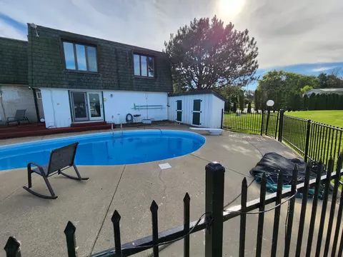 501 Kingston Blvd, Mchenry, IL 60050 photo 5