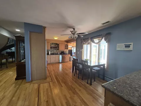 501 Kingston Blvd, Mchenry, IL 60050 photo 20