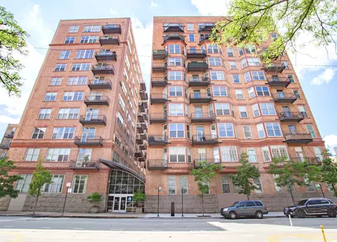 500 S Clinton St #743, Chicago, IL 60607