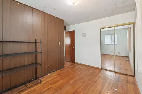 225 Bode Rd, Hoffman Estates, IL 60169 photo 18