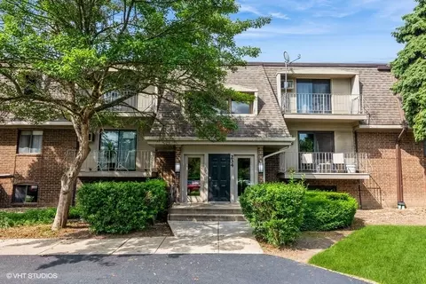 234 E Bailey Rd #B, Naperville, IL 60565