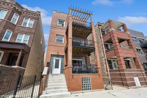 2328 W Augusta Blvd #1F, Chicago, IL 60622