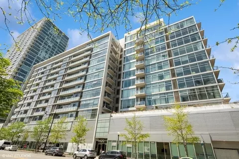 1620 S Michigan Ave #601, Chicago, IL 60616