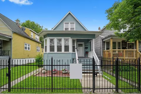 10554 S State St, Chicago, IL 60628