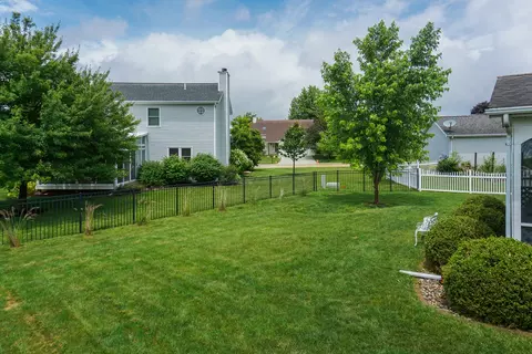 807 Eddy Rd, Bloomington, IL 61704 photo 39