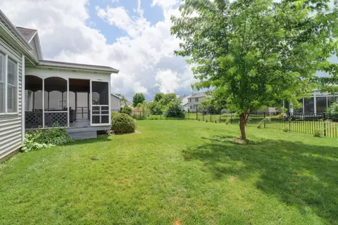 807 Eddy Rd, Bloomington, IL 61704 photo 43
